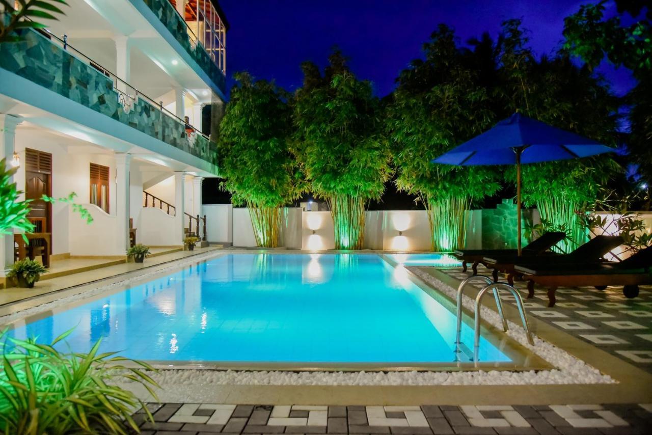 Villa De White Sambur Hikkaduwa Exterior photo