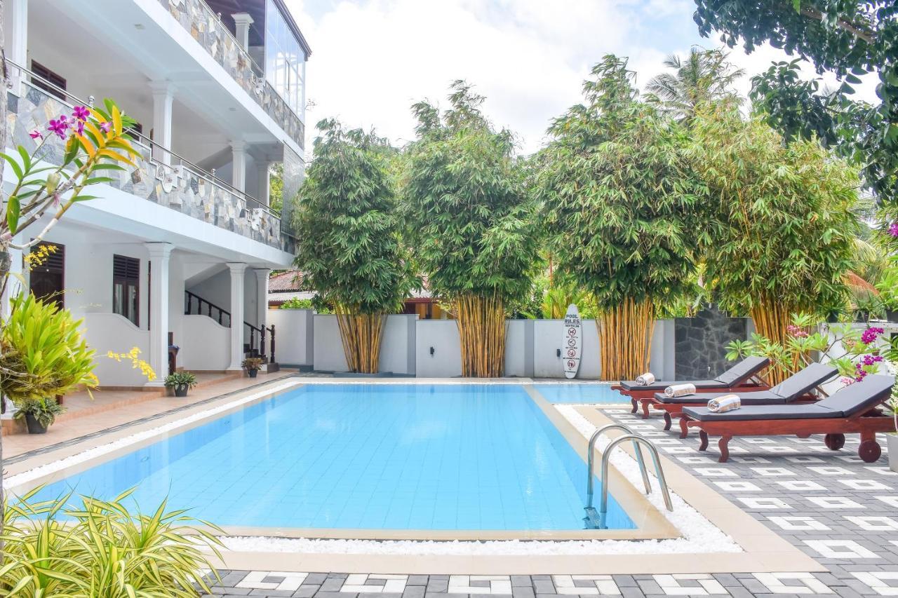 Villa De White Sambur Hikkaduwa Exterior photo
