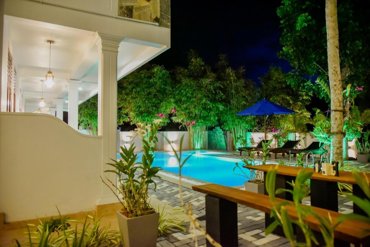 Villa De White Sambur Hikkaduwa Exterior photo