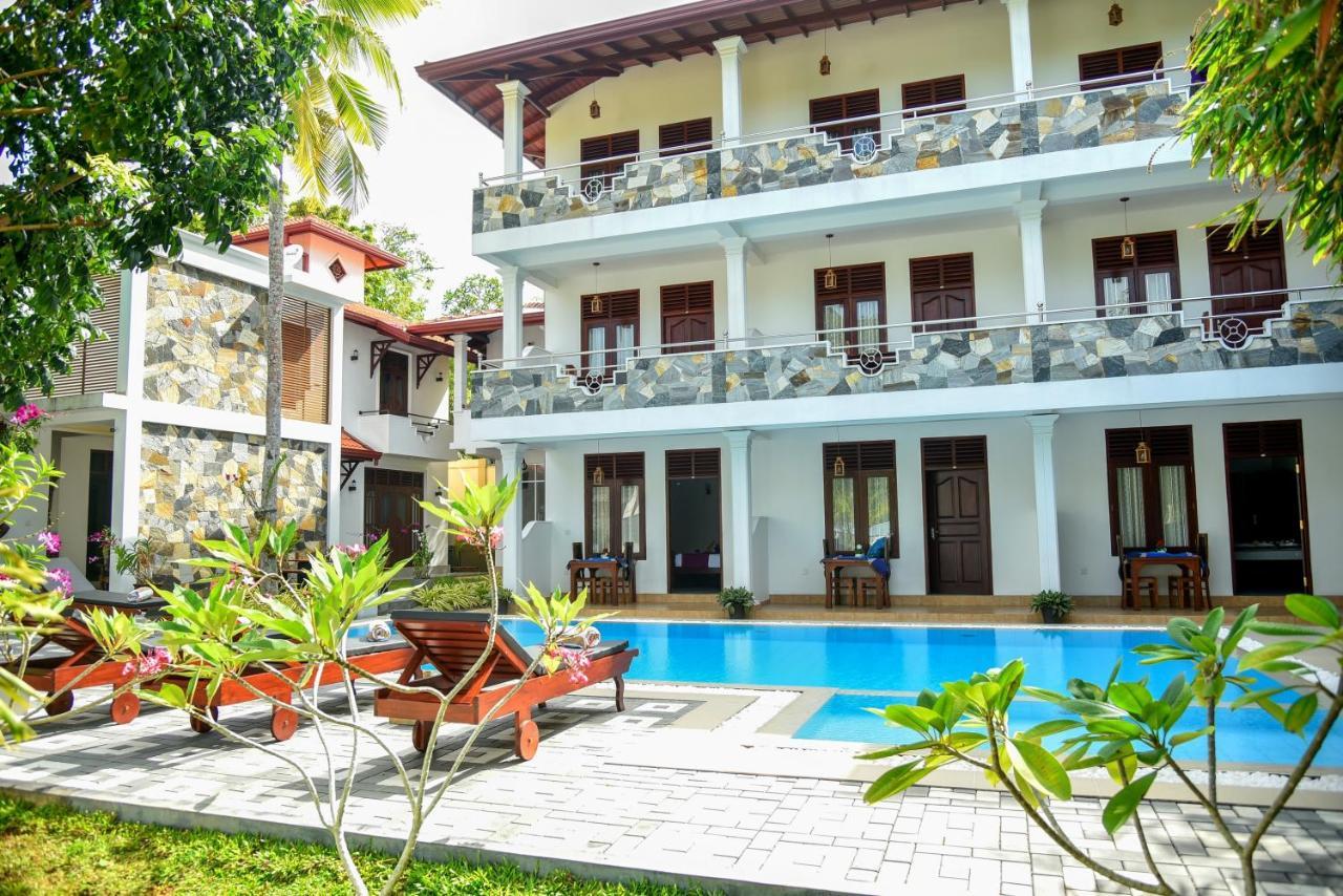 Villa De White Sambur Hikkaduwa Exterior photo